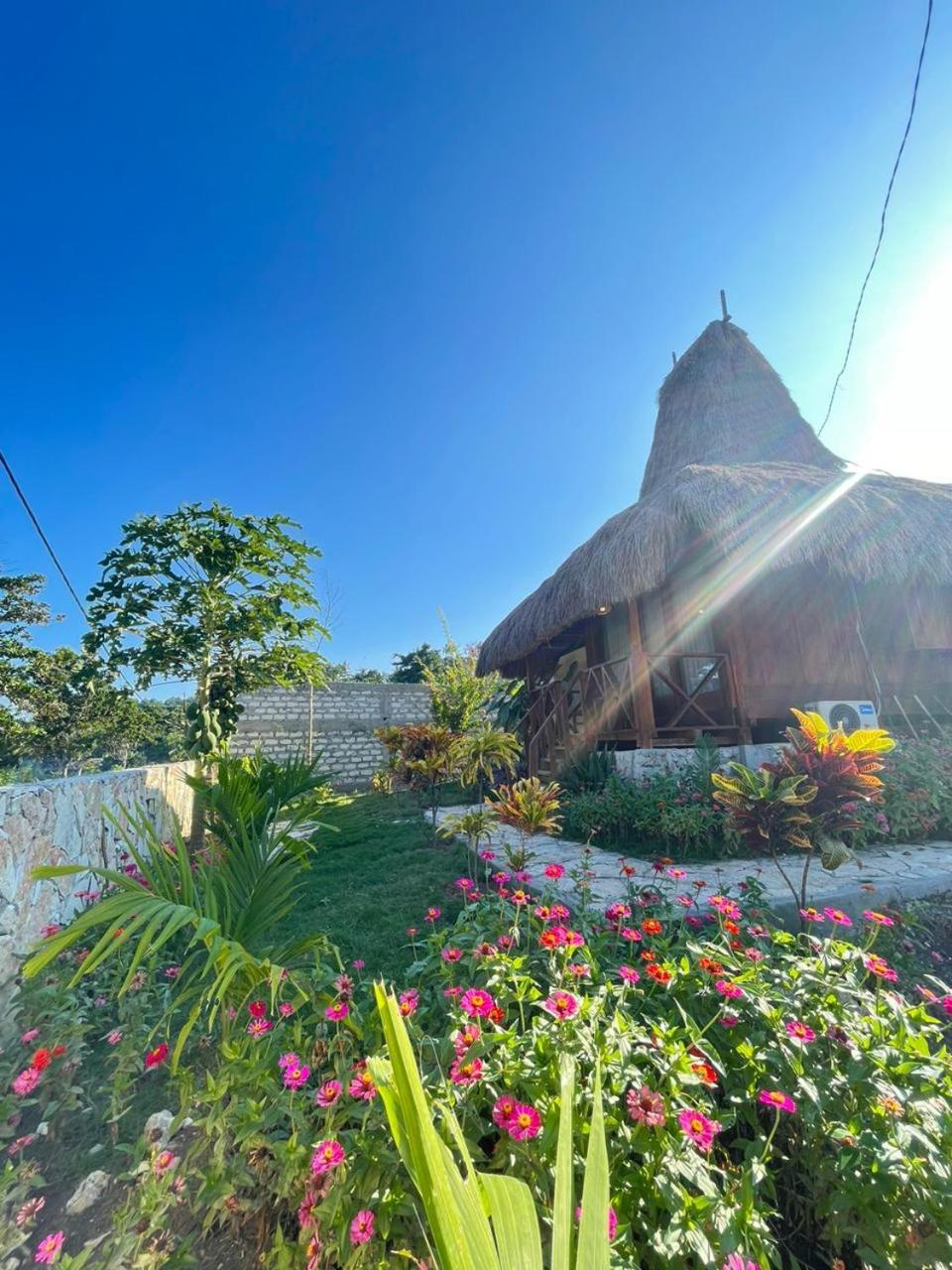 וואיקבובק Three Queen Villa And Homestay מראה חיצוני תמונה