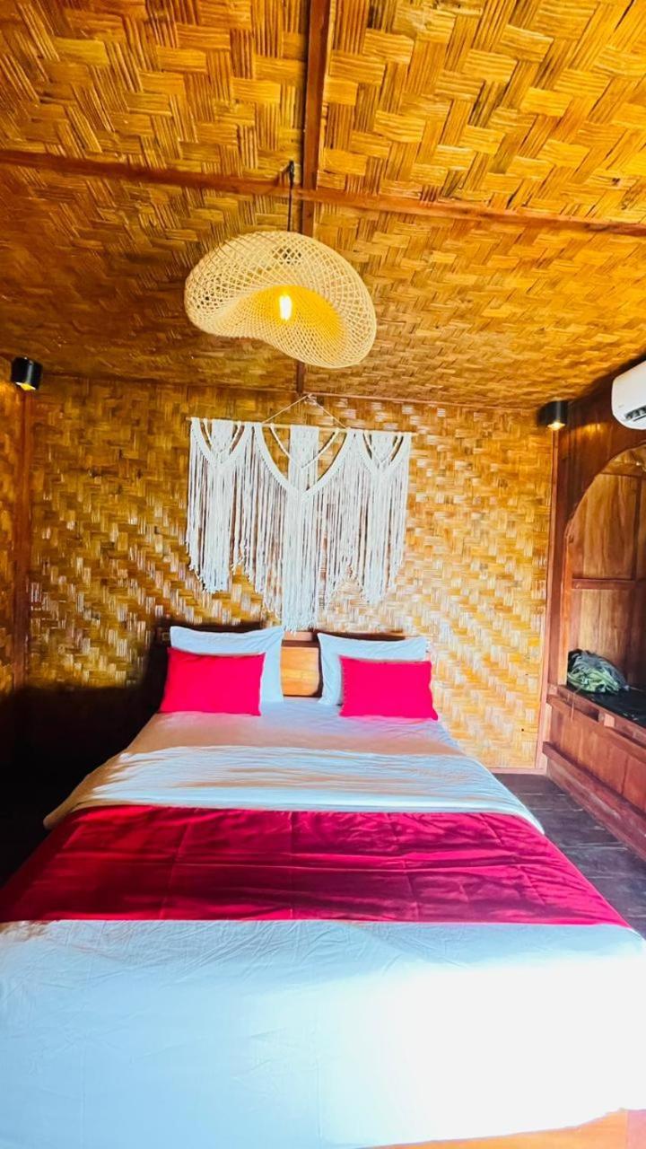 וואיקבובק Three Queen Villa And Homestay מראה חיצוני תמונה